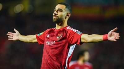 تطورات ملف رحيل عمرو السولية عن الأهلي 