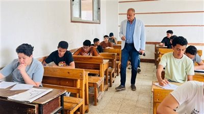 الواجب المنزلي والأداء الصفي وتقييم الأسبوع السابع رياضيات بحتة تانية ثانوي 2024