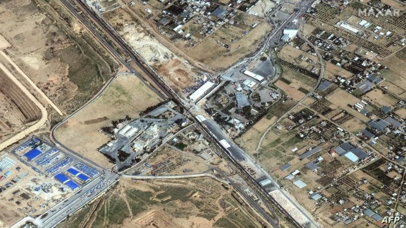 إنشاء مواقع عسكرية