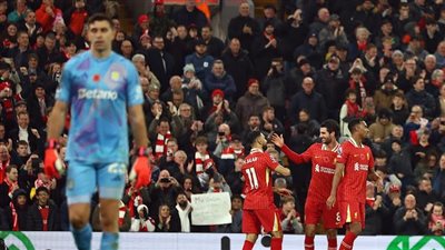 محمد صلاح يحسم فوز ليفربول على أستون فيلا بهدفه القاتل.. ريمونتادا مثيرة