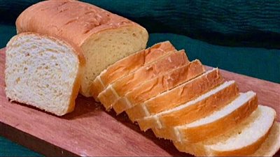 طريقة عمل التوست الأبيض الفرنسي في المنزل خطوة بخطوة 