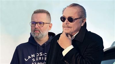 ما سبب رفض محمد محمود عبدالعزيز تقديم سيرة والدة الذاتية؟ الفنان يجيب