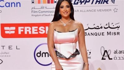 آخرهم دعاء حكم.. نجمات تألقن باللون الأبيض في مهرجان القاهرة السينمائي