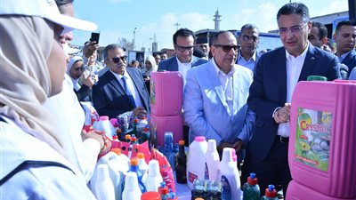 أسعار كراتين رمضان 2025 في منافذ التموين.. تبدأ من 400 جنيه