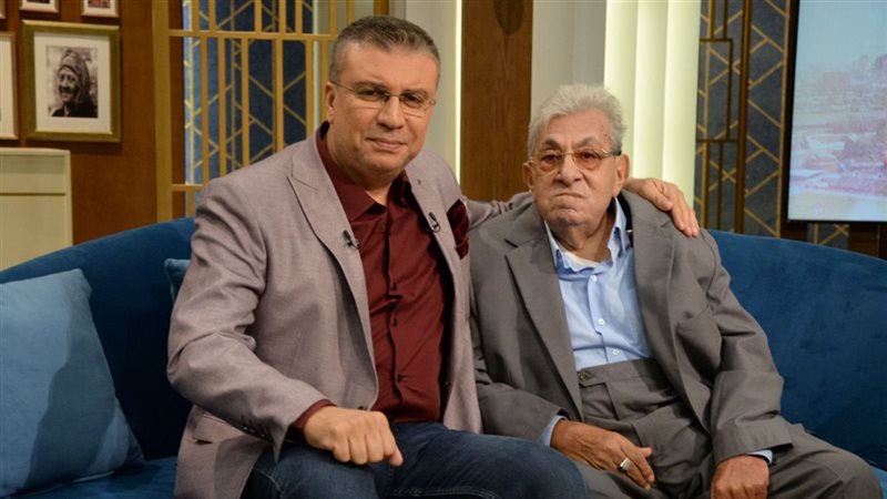 فاروق فلوكس وعمرو