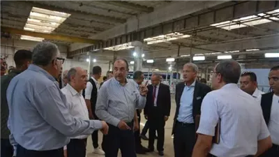 استثمارات صينية وإمارتية جديدة.. توجيهات عاجلة من رئيس الوزراء بشأن شركة النصر للسيارات 