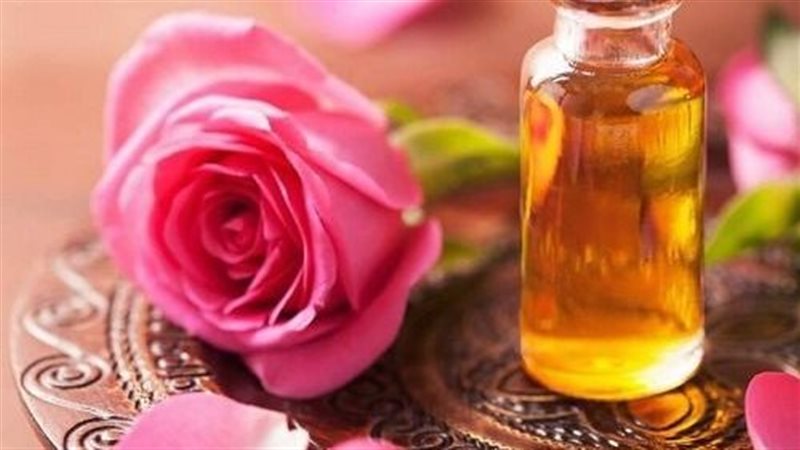زيت الورد
