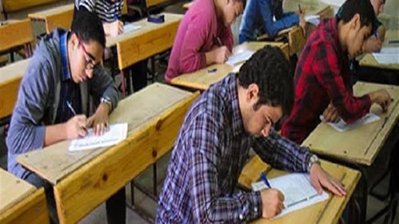 امتحانات نصف العام