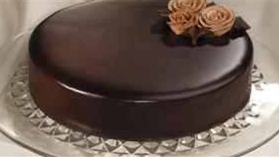 طريقة عمل كيك الشيكولاتة فى المنزل خطوة بخطوة  زى المطاعم 