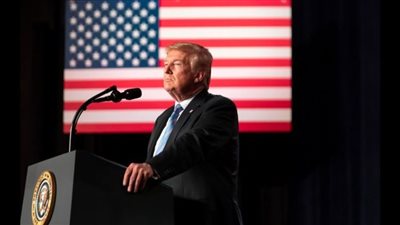 المنقذ.. تأثير قرارات ترامب علي الحروب في العالم وسعر الذهب والدولار 