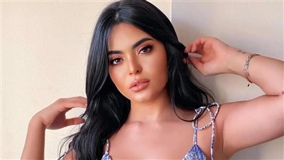 أينما كانت تخطف التريند.. تعرف على حكايات وأسرار أسماء جلال الدلوعة المزيفة