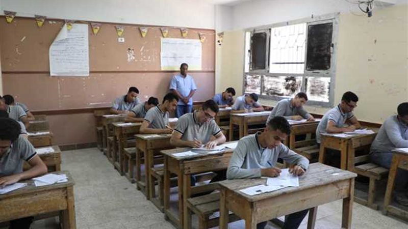 امتحانات الدبلومات