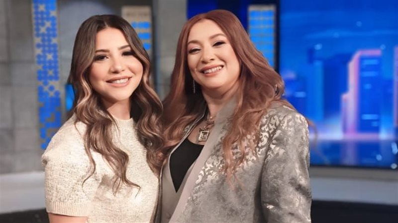الفنانة انتصار