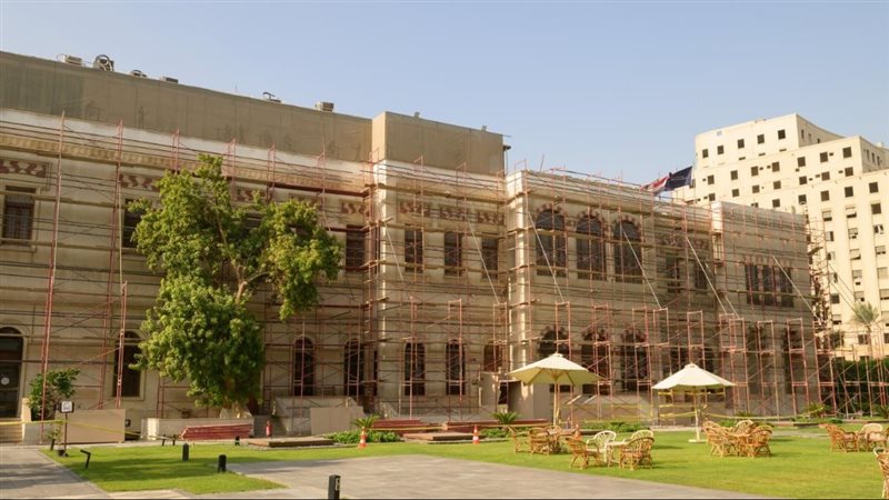 ترميم قصر الجامعة