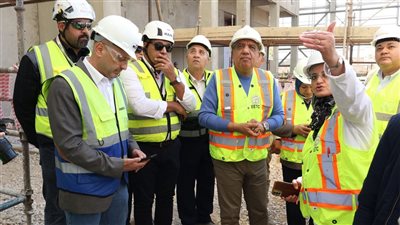 آخر مستجدات أعمال محطة الربط الكهربائي المصري السعودي ببدر 