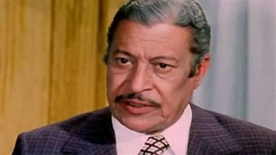 نهاية عماد حمدي المأساوية.. مات على الحديدة وفقد بصره بسبب نادية الجندي