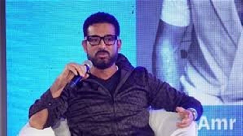 الفنان عمرو سعد