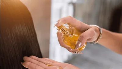 من زيت جوز الهند إلى زيت الأرغان.. أفضل الزيوت للعناية بالجسم والشعر