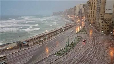 برد قارس وأمطار.. تحذير من هيئة الأرصاد الجوية بشأن حالة الطقس اليوم 