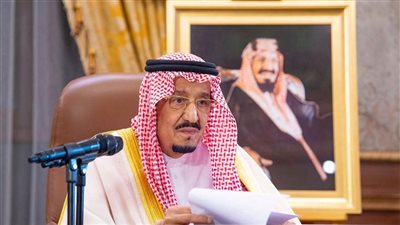 الملك سلمان خادم الحرمين الشريفين يدعو لأداء صلاة الإستسقاء