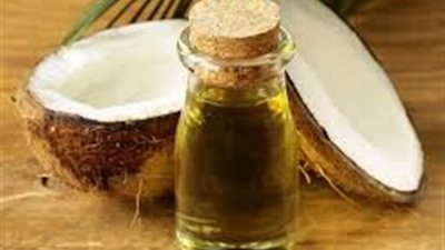 فوائد زيت جوز الهند للبشرة.. السر الطبيعي للحفاظ على نضارة وجمال وجهك