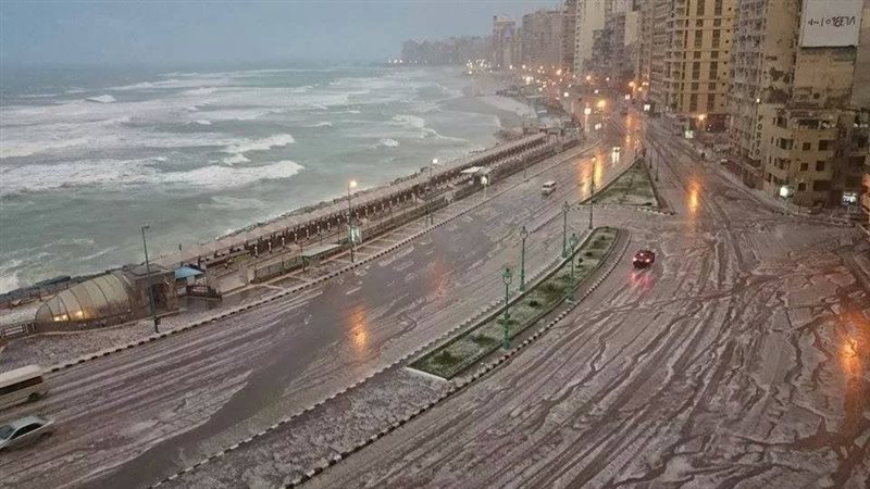 حالة الطقس الأيام