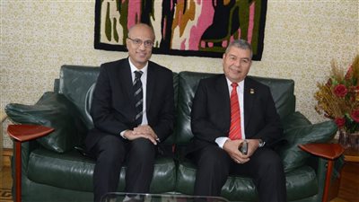 حسين الزناتى: فنزويلا أهم الدول التى تدعم القضايا العربية واهمها القضية الفلسطينية