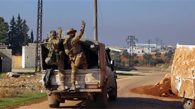 فصائل سورية مسـلحة تسيطر علي 75% من حلب.. وتحرك عاجل من مصر