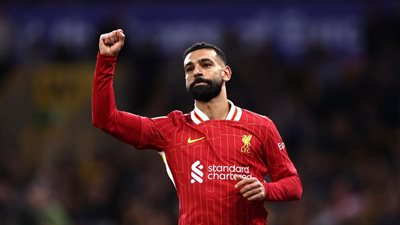 محمد صلاح يتفوق على نجم آرسنال.. وأسطورة ليفربول يكشف مستقبله