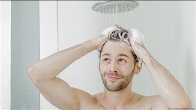 اضرار غير متوقعة من الإستحمام  بالماء البارد في الشتاء ...احذر منها