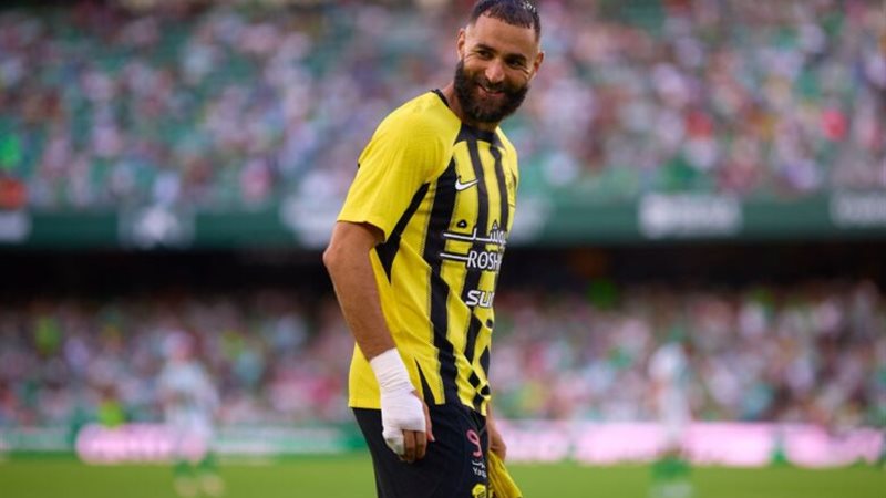كريم بنزيما - لاعب