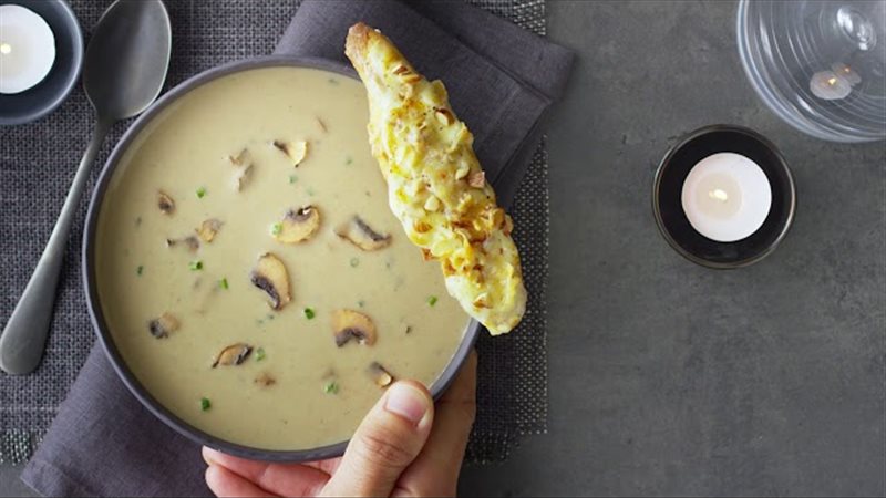 شوربة الفطر