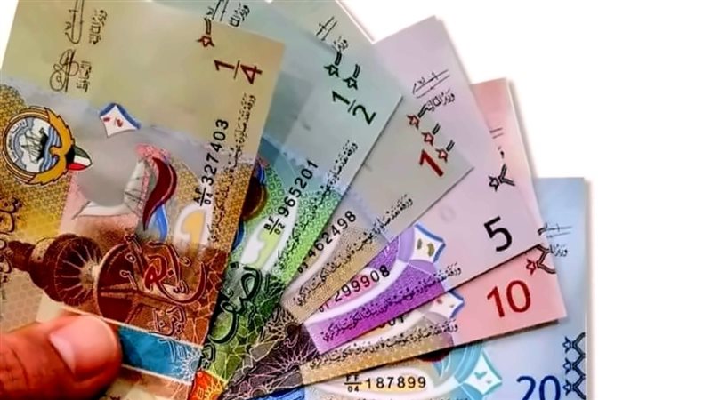 صورة أرشيفية للدينار