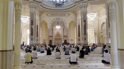 موعد أذان الظهر اليوم الأحد 23-2-2025 بالقاهرة والمحافظات.. اعرف هتصلي امتى؟