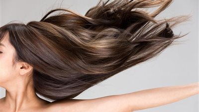 روتين العناية بالشعر ..  إليك 10 خطوات لتحصلي على شعر صحي