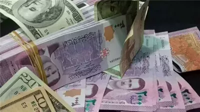 سعر الليرة السورية مقابل الدولار اليوم.. الانهيار يستمر