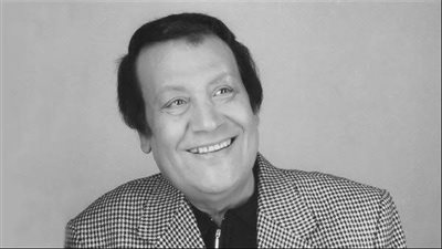 محمد رشدي فقد جزء من لسانه بسبب حبه لـ ليلي مراد.. تفاصيل 