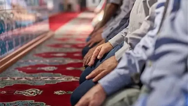 موعد اذان العصر اليوم
