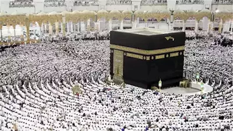 الحج السياحي