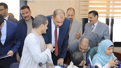 محافظ سوهاج يحتفل باليوم العالمي لذوي الإعاقة ويدشن مبادرة نحو مجتمع دامج