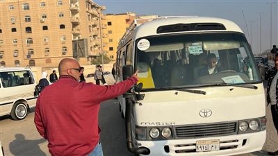 بالصور.. ضبط 220 مخالفة لسائقي السرفيس بالجيزة 