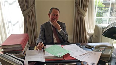 معلومات عن فواز الأخرس صهر بشار الأسد الذي فرضت أمريكا عقوبات عليه