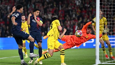 صراع العمالقة.. تاريخ مواجهات برشلونة وبوروسيا دورتموند في دوري أبطال أوروبا