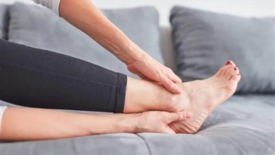 تشنج الساق ليلاً.. كل ما تحتاج معرفته عن تشنجات الساق وكيفية الوقاية منها