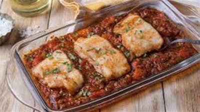 أطباق شهية .. أسرار تحضير صينية السمك الصيادية