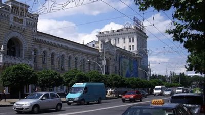 برلمان مولدوفا.. تفاصيل حالة الطوارىء في مولدوفا بعد أزمة الطاقة