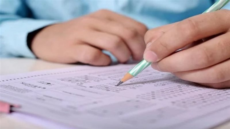 التقييمات الأسبوعية