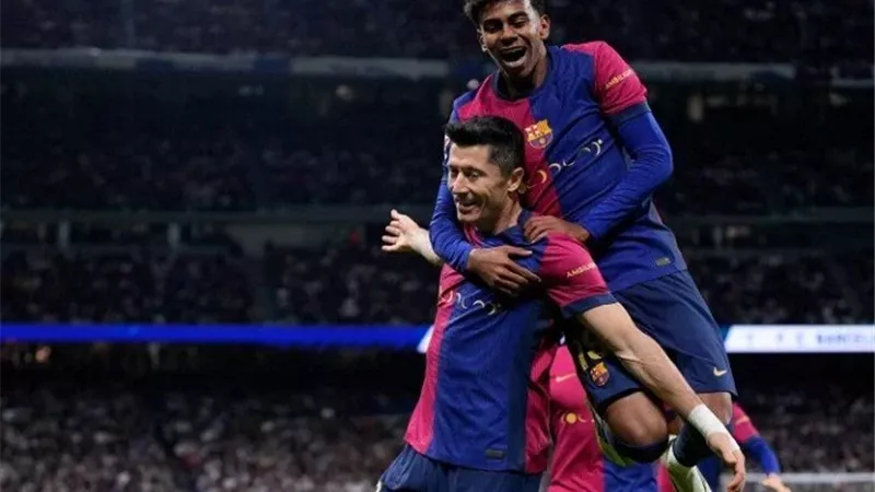 برشلونة