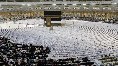  أسعار عمرة رمضان 2025 ..تفاصيل البرامج الاقتصادية والخمس نجوم وأسعار الأطفال