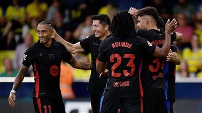 ليفاندوفسكي يقود تشكيل برشلونة ضد ليجانيس في الدوري الإسباني